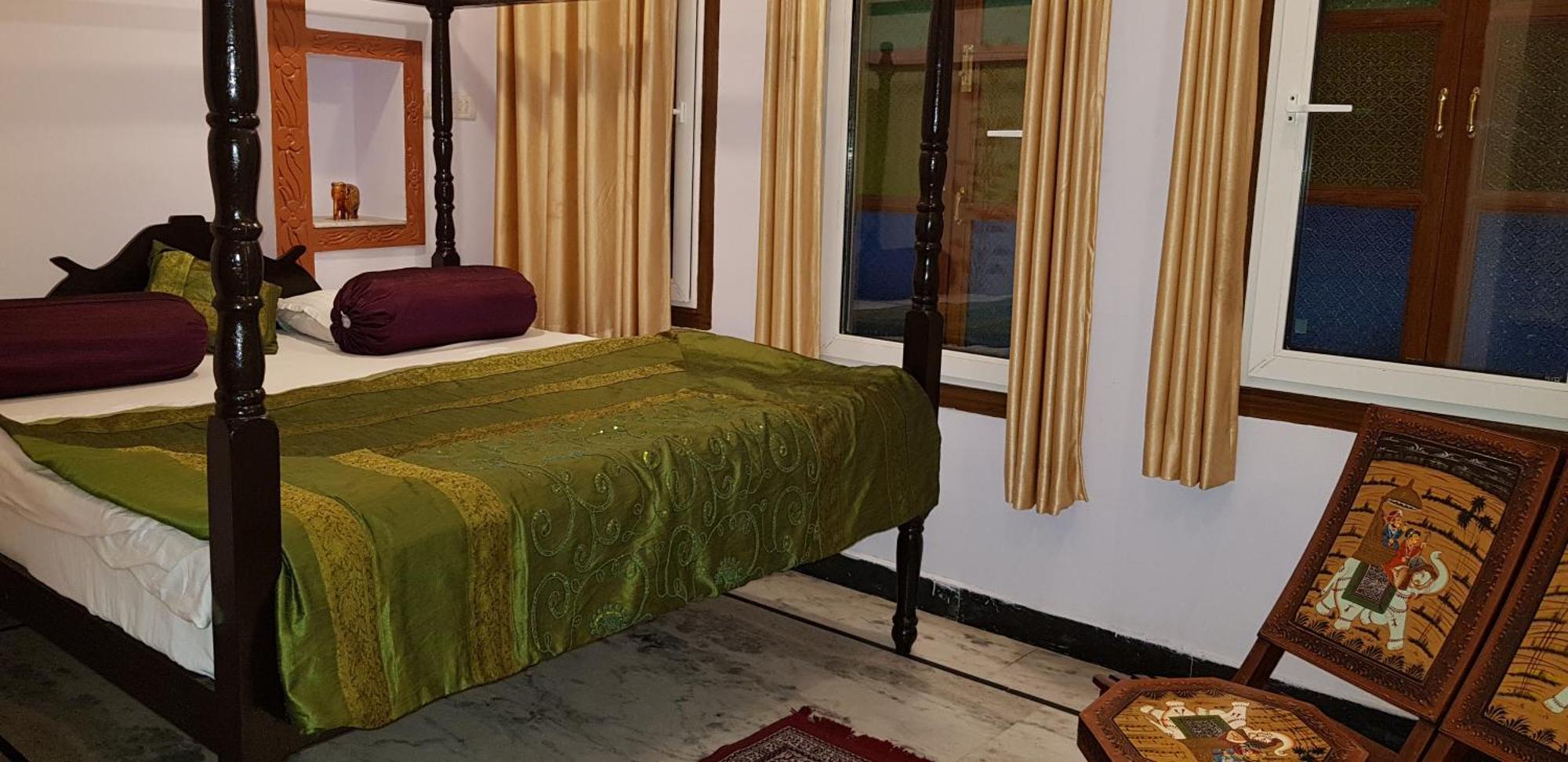 Hari Niwas Guest House Udaipur Room photo